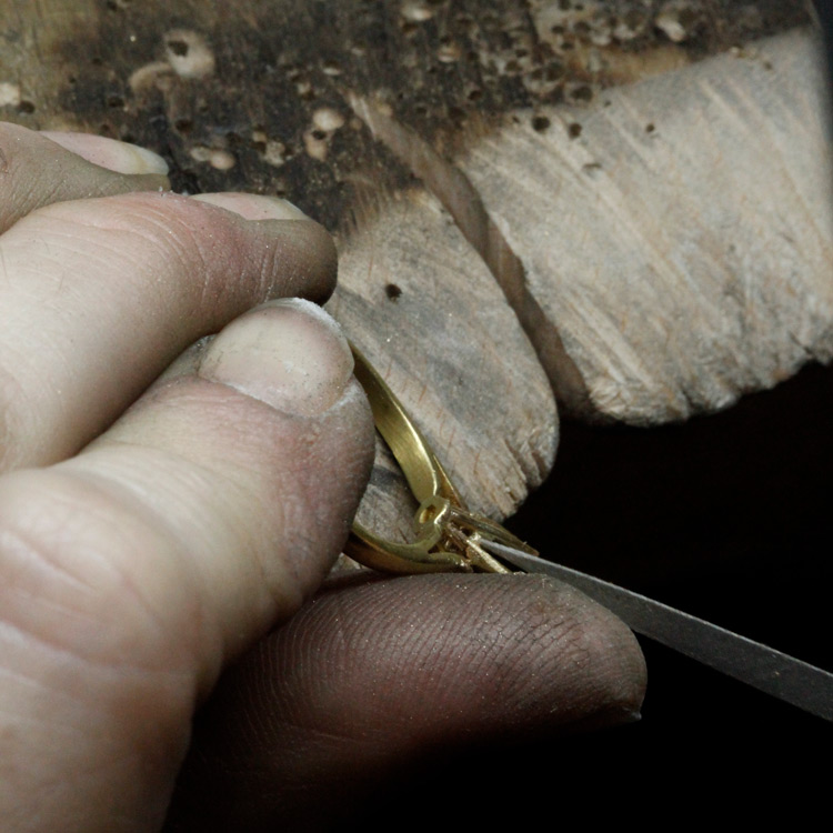 Fabrication artisanale de bijoux sur mesure à Bordeaux