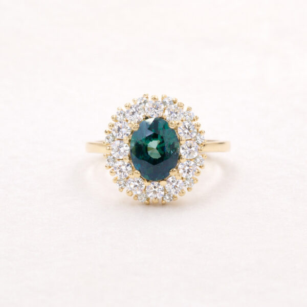 Bague-de-fiançailles-sur-mesure