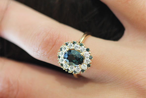 Bague-de-fiançailles-sur-mesure-Joaillerie-Jarnage-à-Bordeaux